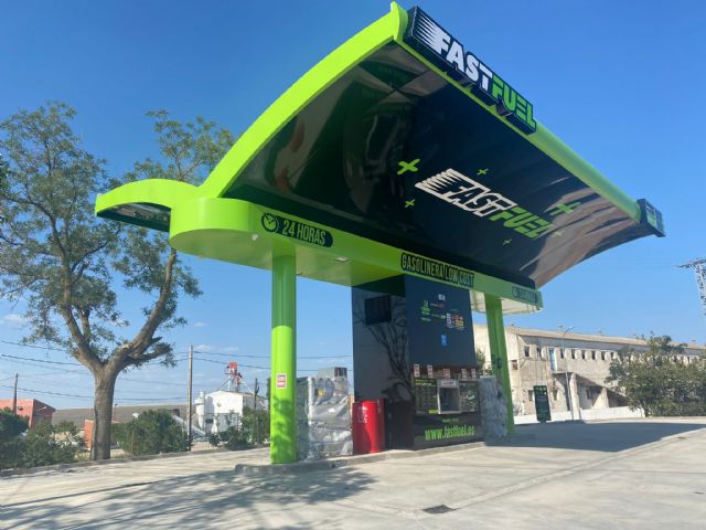 Fast Fuel aconseja mejorar el estilo de conducción para reducir el gasto en combustible - 1, Foto 1