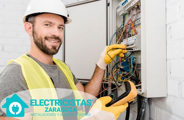 La importancia de acudir a un electricista profesional, por Electricistas Zaragoza - 1, Foto 1