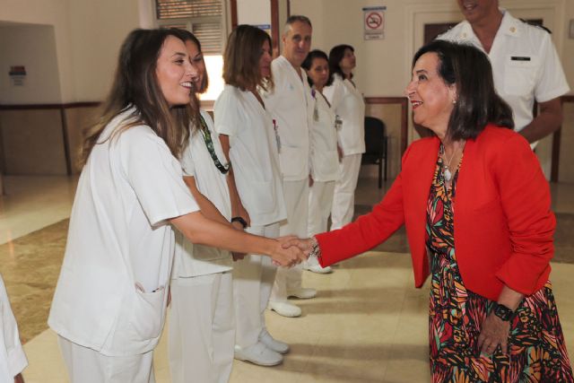 Robles señala en la Academia General Militar que está todo preparado y hay mucha ilusión ante la llegada de la Princesa de Asturias - 1, Foto 1