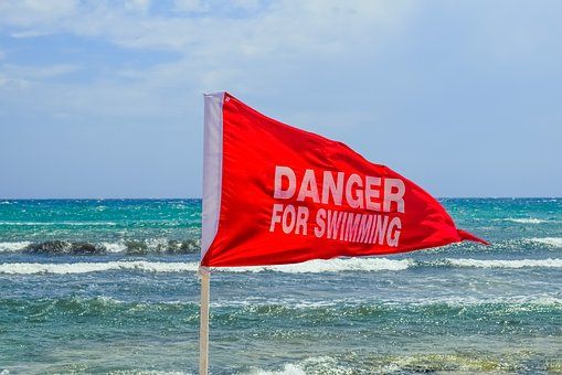 Emergencia han balizado varios puntos de la costa con bandera roja por fuertes corrientes - 1, Foto 1