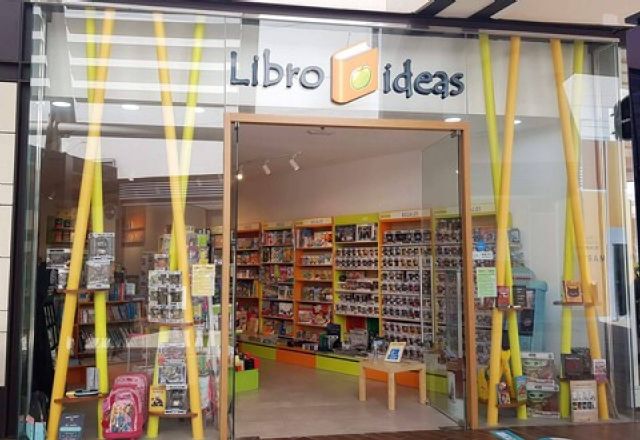 Libro Ideas, la librería Valencia que ofrece una gran diversidad de libros con distintos géneros literarios - 1, Foto 1