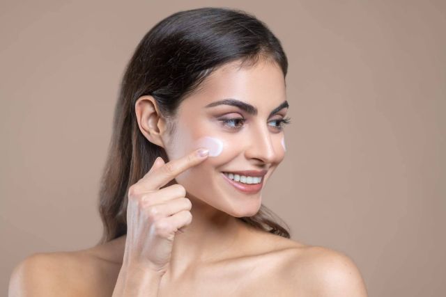 ¿Cómo limpiar e hidratar el rostro sin alterar la barrera protectora de la piel? Cerave - 1, Foto 1