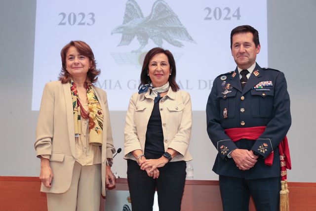 La ministra de Defensa destaca la excelencia de la formación militar en la apertura del curso académico 2023-24 - 1, Foto 1