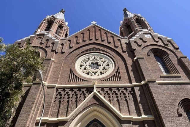 Se instala la nueva megafonía en la Basílica de la Milagrosa (Madrid) - 1, Foto 1