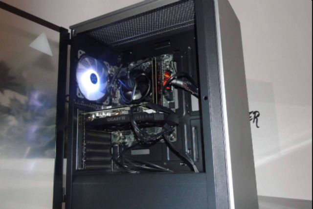 Variedad de PC para oficina con PowerZone Shop - 1, Foto 1