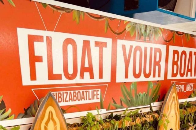 Acudir a una Ibiza boat party con Float Your Boat - 1, Foto 1