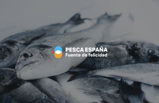 Promoción de los productos del mar, defensa de la actividad pesquera y mucha felicidad en el primer año de Pesca España - 1, Foto 1