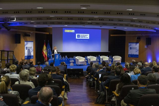 Díaz firma la Declaración de Barcelona, la primera consensuada con agentes sociales europeos y la Comisión Europea desde 2016 - 1, Foto 1