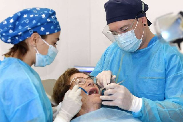 ¿Por qué la Clínica Dental Arai se posiciona como uno de los centros de referencia de la zona? - 1, Foto 1