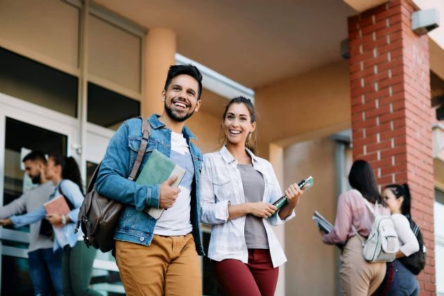 Becadvisor enlaza a estudiantes y empresas mediante colaboraciones con escuelas y universidades españolas - 1, Foto 1