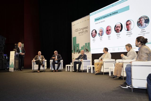 Más de 50 ciudades diseñan en el III Congreso Internacional de Smart Cities, en Las Rozas, cómo serán las ciudades del futuro - 1, Foto 1