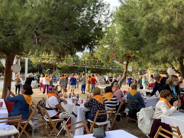 Más de 300 personas mayores participaron en La Verbena de San Blas - 1, Foto 1