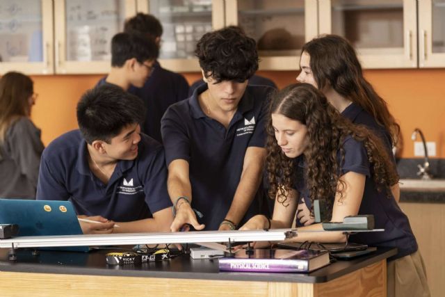 Bachillerato Internacional del MET; una inversión sólida en el futuro de su hijo - 1, Foto 1