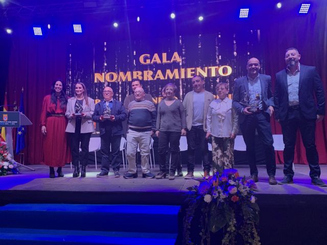 El escritor Javier Marín, el empresario José Miguel Martínez y la empresa Cárnicas Campillo, reciben los premios Pirata, Marinero y Campesino 2023 respectivamente - 1, Foto 1