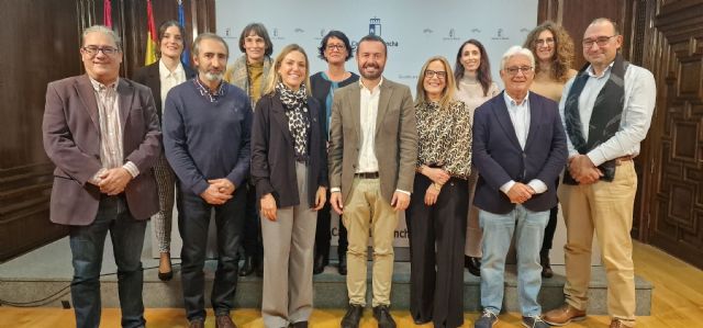 El Gobierno regional pone a disposición de los cinco grupos de acción local de la provincia 18 millones para fomentar el emprendimiento - 1, Foto 1