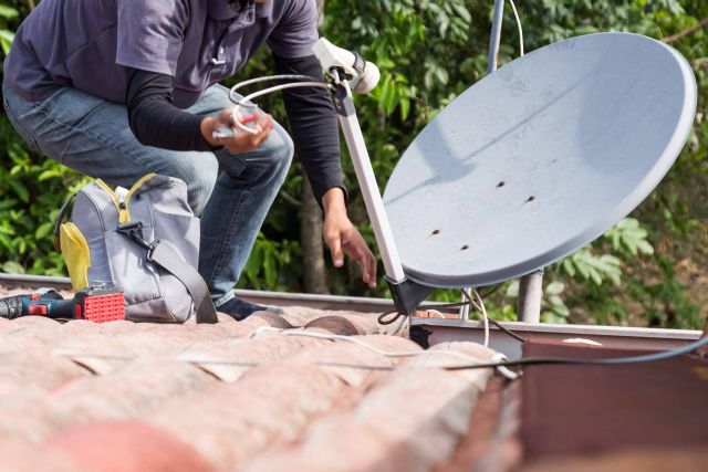 Antenistas Valencia se encarga de la instalación de parabólica - 1, Foto 1