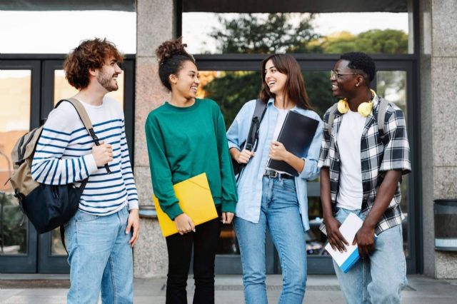 Estudiar en el extranjero es más sencillo con la ayuda de Konsulting Global - 1, Foto 1