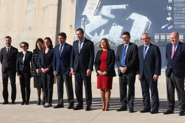 Puente anuncia que el próximo Consejo de Ministros aprobará la licitación de las obras de ampliación norte del Puerto de Valencia por 656 millones - 1, Foto 1