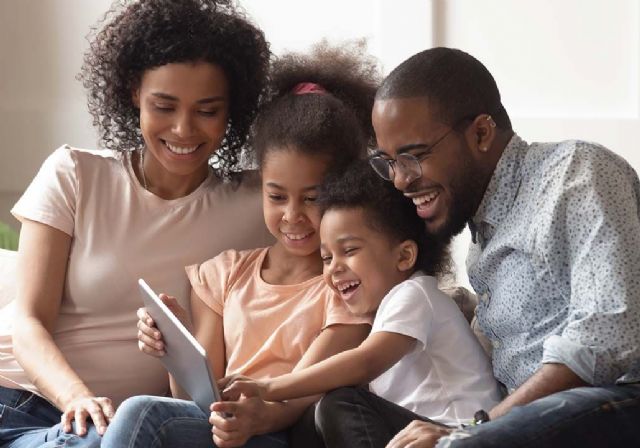 5 claves para disfrutar de la tecnología en familia sin que arruine las Navidades - 1, Foto 1