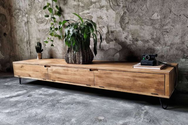 Ekström Furniture, la firma de muebles de madera maciza en tendencia se instala a Badajoz - 1, Foto 1