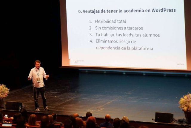 Más de 10.000 alumnos en el curso de inteligencia artificial certificado en Academia Online - 1, Foto 1