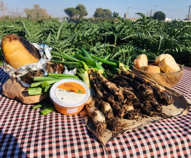 Cal Delaida ofrece alcachofas y patatas asadas de una forma muy especial - 1, Foto 1