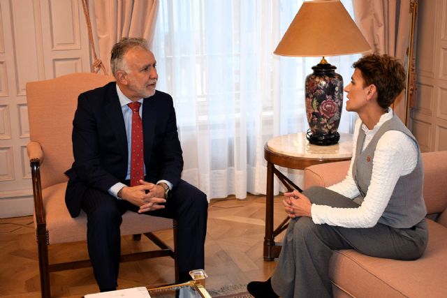 Ángel Víctor Torres y María Chivite celebran su primera reunión para avanzar en el proceso de transferencias a Navarra - 1, Foto 1