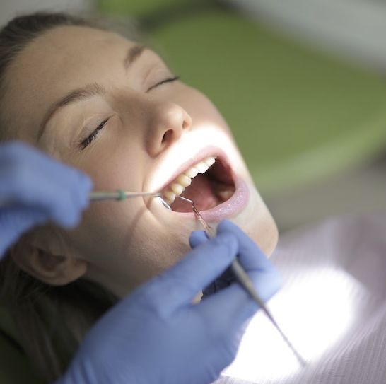 El Centre Dental Francesc MaciÃ  analiza el problema de la recesión gingival y los métodos para su prevención - 1, Foto 1