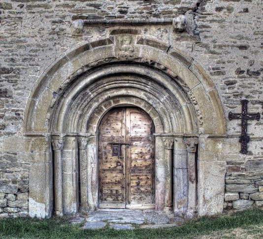 El Hotel Esquirol recomienda las Llaves de las Iglesias de la Cerdanya, un conjunto de rutas para descubrir algunos de los templos más destacados del patrimonio pirenaico - 1, Foto 1