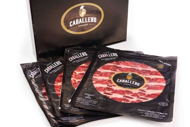 Auténtico jamón de bellota 100 % ibérico, en Jamones Caballero - 1, Foto 1