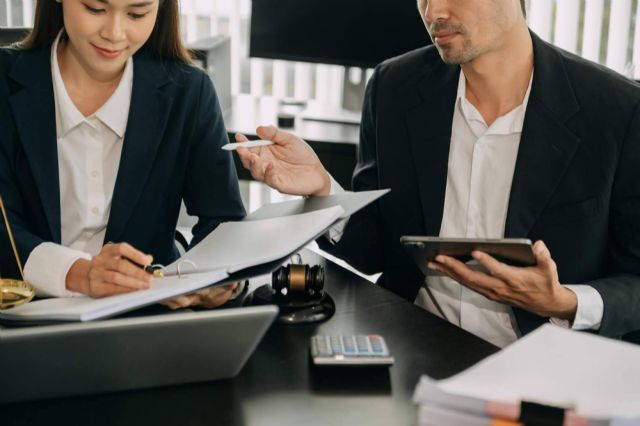 DiG Abogados cuenta con un equipo de profesionales en derecho mercantil y societario - 1, Foto 1