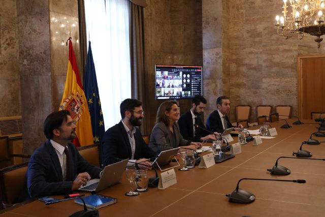 Gobierno y autonomías trabajan en coordinación en la Planificación de la red de electricidad y el impulso ordenado de las renovables - 1, Foto 1