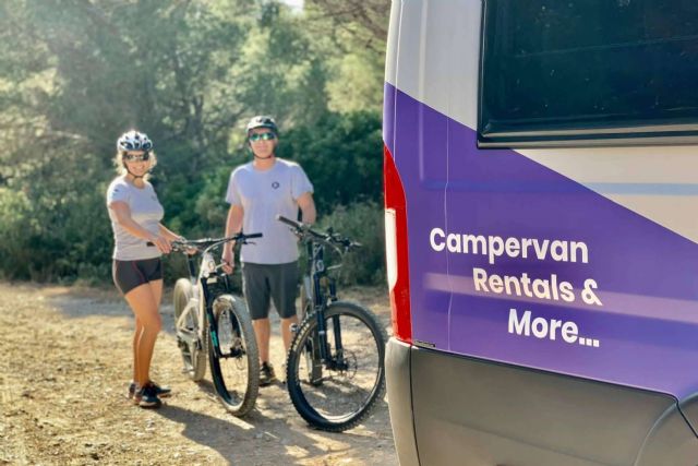 Descubrir la fusión única de ciclismo y viaje en camper con Activans en Girona - 1, Foto 1