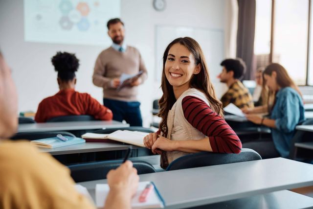 Conocer en qué consisten las Tecnologías TIC, TAC y TEP y qué papel ocupa AFOE en su aplicación en el aula - 1, Foto 1