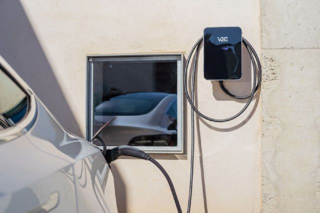 Las instalaciones de cargadores para coches eléctricos crecen en la Comunitat Valenciana: se instalarán más de 15.000 en 2024 - 1, Foto 1