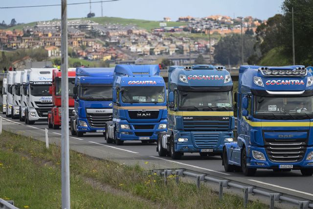 Transporte flexibiliza los tiempos de conducción y descanso de los transportistas de mercancías por carretera - 1, Foto 1