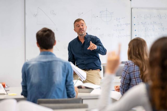 Ayuda Universitaria Cum Laude permite obtener la acreditación ANECA para ser profesor/a universitario - 1, Foto 1