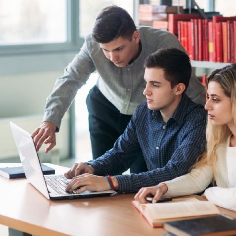 Puigverd Assessors analiza los cambios significativos del nuevo Real Decreto-Ley 2/2023 sobre la cotización de los estudiantes en prácticas en las empresas - 1, Foto 1