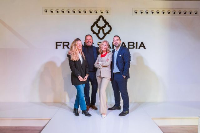 Franc Sarabia presenta su espectacular colección de novia y fiesta 2025 - 1, Foto 1