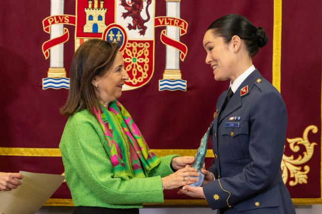 Margarita Robles: Mi agradecimiento y orgullo, por ti y por todas las mujeres de las Fuerzas Armadas - 1, Foto 1