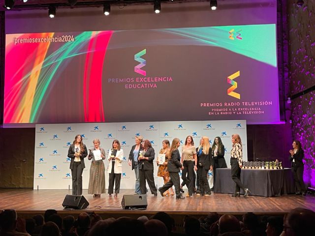 Formación Universitaria premiada en los Premios Excelencia Educativa - 1, Foto 1