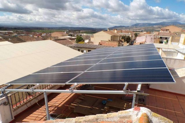 Cuáles son los beneficios de una instalación fotovoltaica de autoconsumo conectada, por Grupo Jalcris - 1, Foto 1