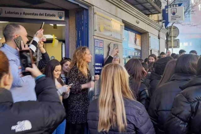 La lotería que reparte 27.000€ diarios en premios está en San Lorenzo de El Escorial - 1, Foto 1