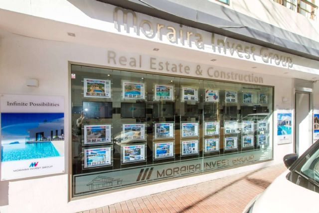 ¿Dónde encontrar una de las inmobiliarias más reconocidas a nivel internacional en la Costa Blanca? Moraira Invest Group - 1, Foto 1