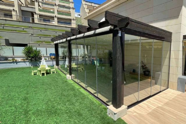 Airclos presenta unas cortinas de cristal de máxima transparencia y minimalismo - 1, Foto 1