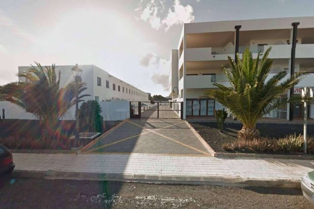 Registra tu oferta por este aparcamiento subterráneo en Costa Teguise valorado en más de un millón y medio de euros - 1, Foto 1