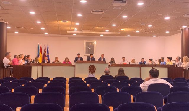 El Pleno aprueba el reglamento que regula la comisión de seguimiento en Destino del Ayuntamiento de San Javier - 1, Foto 1