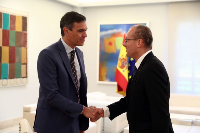 Pedro Sánchez se reúne con Hans Kluge para coordinar la acogida y tratamiento en España de 29 niños gazatíes diagnosticados con cáncer - 1, Foto 1