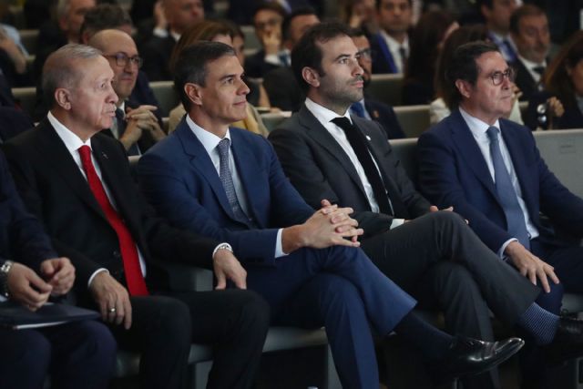 España y Turquía firman cuatro acuerdos para reforzar las relaciones comerciales y de inversión - 1, Foto 1