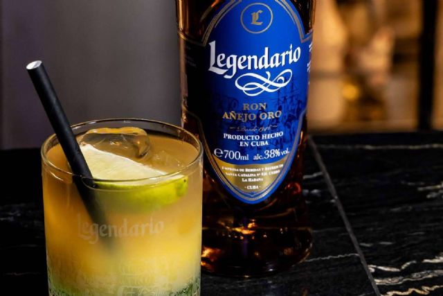 El Ron Legendario Añejo Oro es uno de los productos más destacados en Legendario Shop - 1, Foto 1